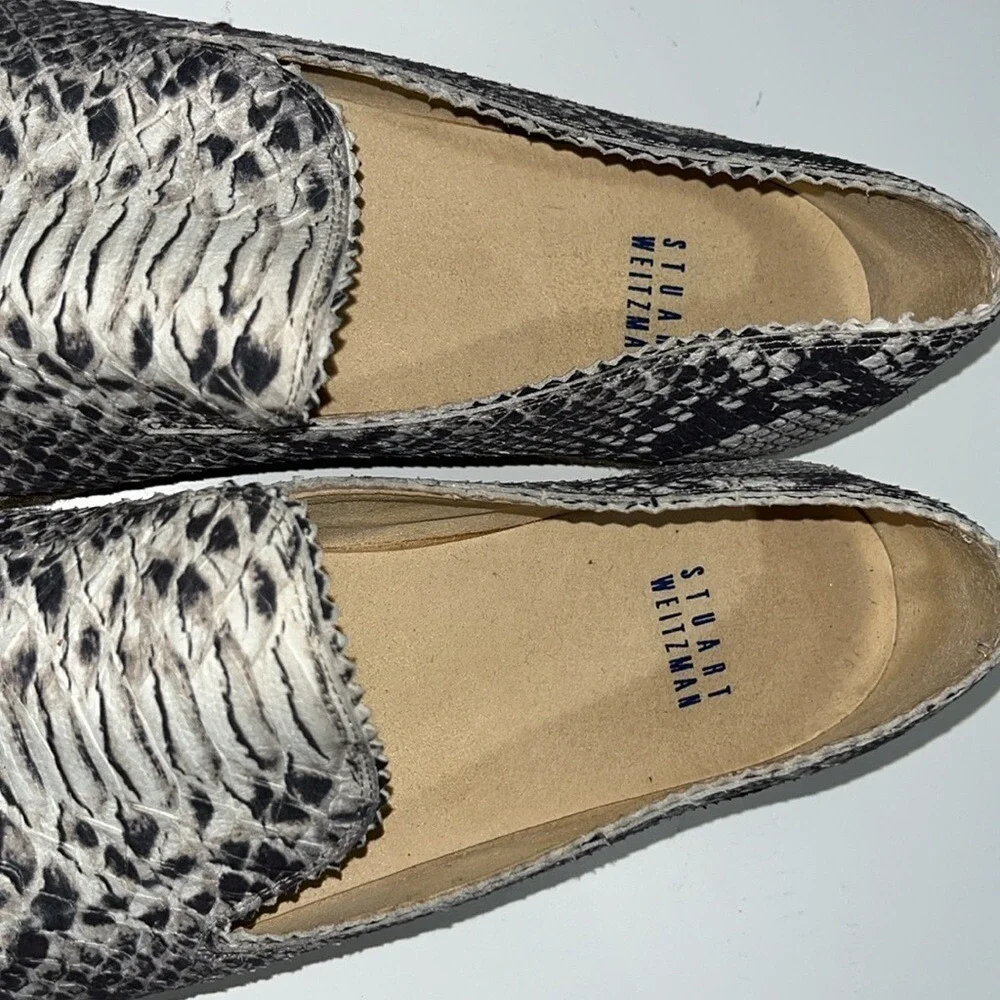 Stuart Weitzman Espadrille Loafers Womens 8 Grey Snakeskin Embossed Pointed Toe